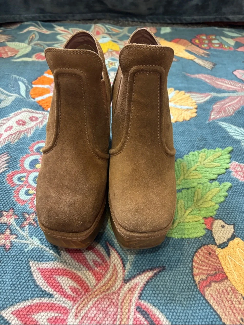 Matisse Brown Suede Platform Jolie Booties